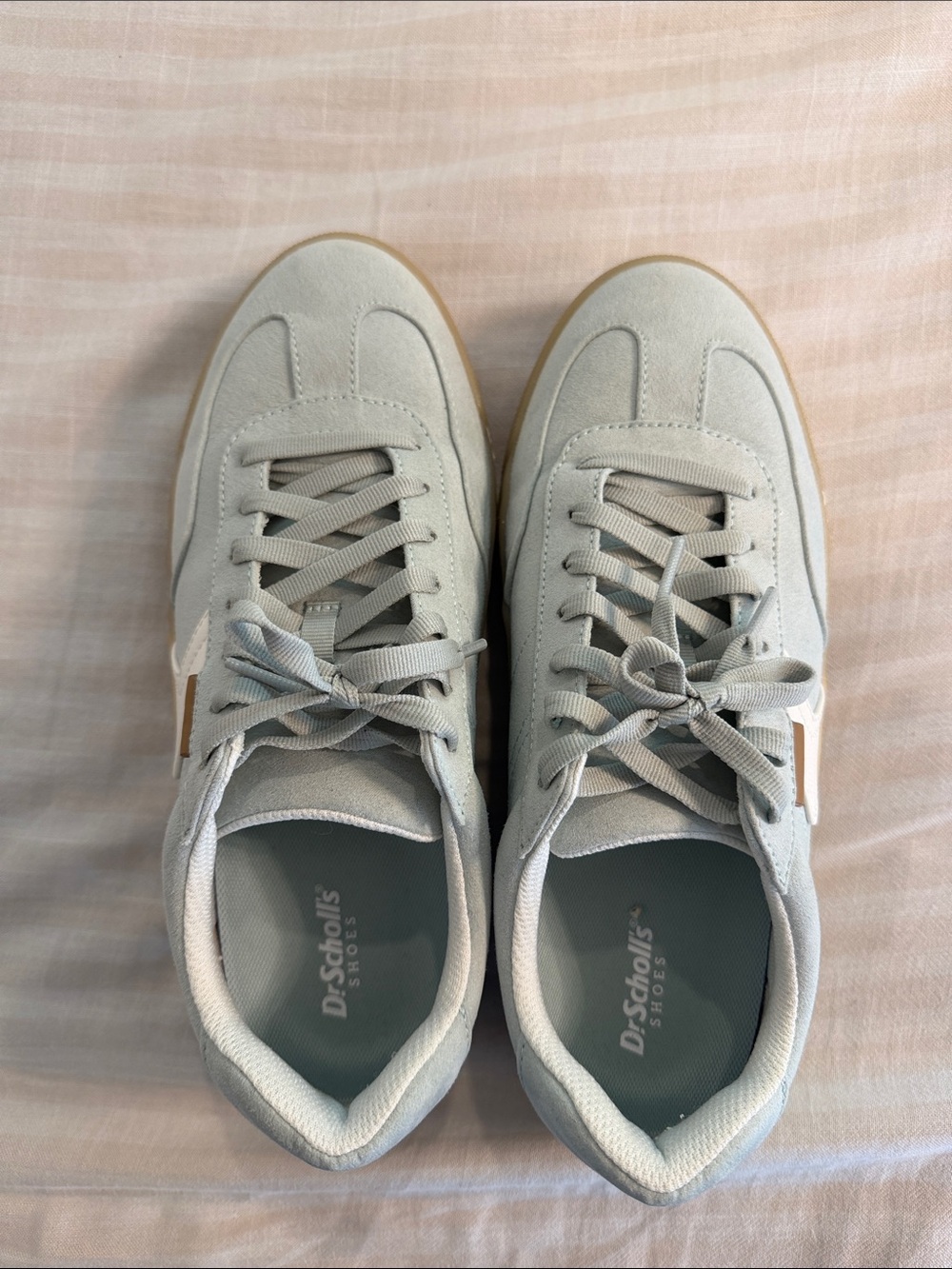 Dr. Scholl's Light Seafoam Green Women's Lace-Up Sneakers